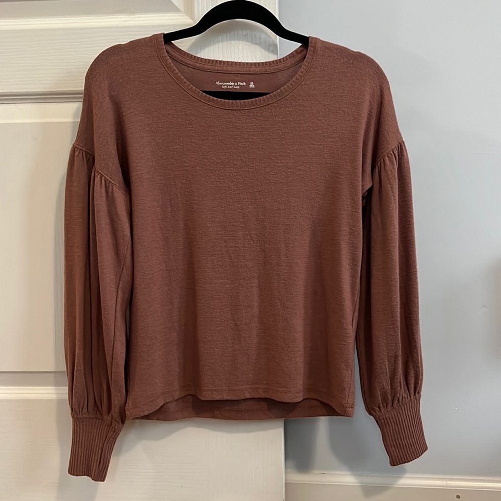Abercrombie and Fitch Soft and Cozy long-sleeve Puff